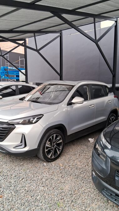 Particular vende Suv Baic X35 luxury AT año 2023