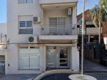 Departamento de dos dormitorios en PB con patio