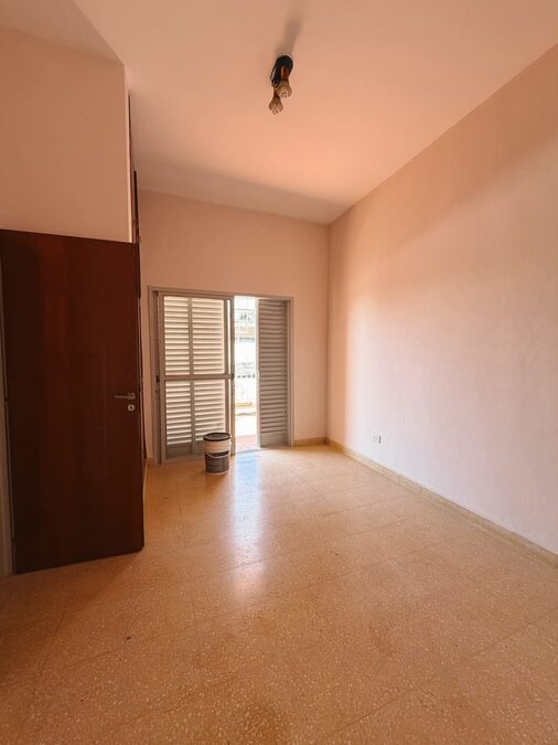 Alquiler Casa 3 Dormitorios Con Cochera Calle Ezpeleta