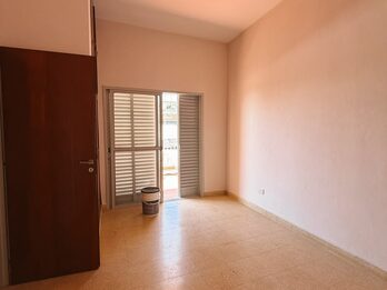 Alquiler Casa 3 Dormitorios Con Cochera Calle Ezpeleta
