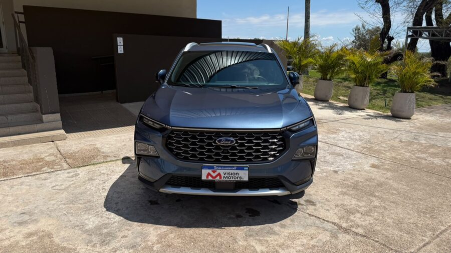 FORD  TERRITORY 1.8L GAS AT TITANIUM. Recibo vehículo menor y mayor valor