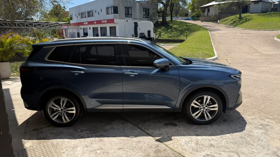 FORD  TERRITORY 1.8L GAS AT TITANIUM. Recibo vehículo menor y mayor valor