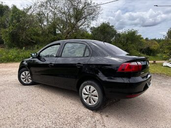 UNICO DUEÑO VENDE VW VOYAGE 1.6 2014