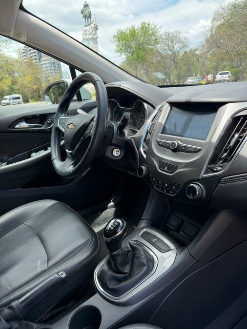 VENDO CRUZE LT 2019