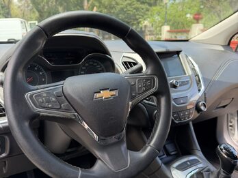 VENDO CRUZE LT 2019