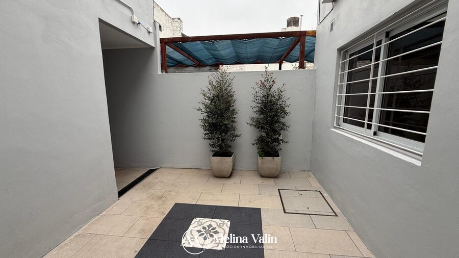 SE ALQUILA DEPARTAMENTO DE 1 DORMITORIO A ESTRENAR, SOBRE AV RAMIREZ, ZONA SUR.