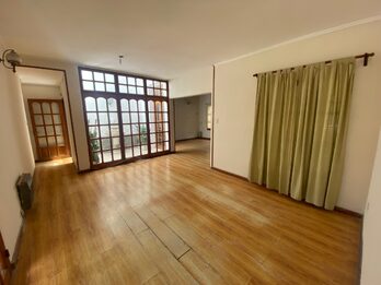 Alquilo casa a tres cuadras de Tribunales