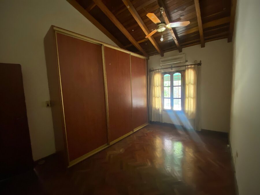 Alquilo casa a tres cuadras de Tribunales
