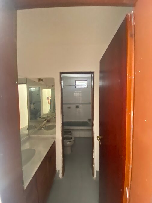 Alquilo casa a tres cuadras de Tribunales