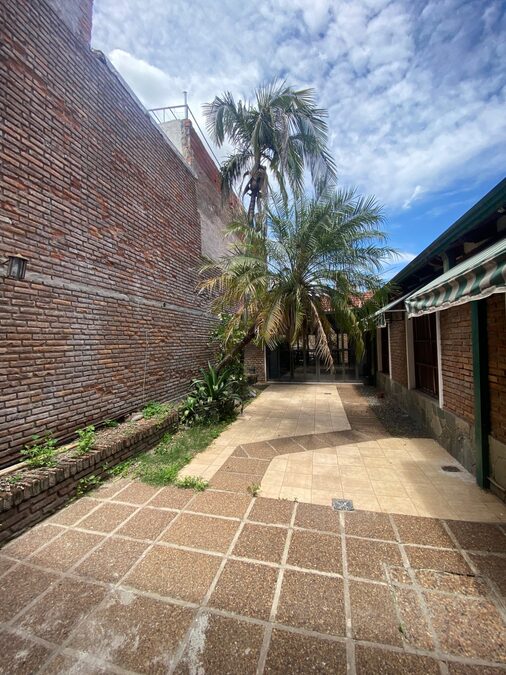 Alquilo casa a tres cuadras de Tribunales