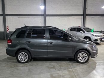 Volkswagen Suran Confort 2017