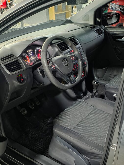 Volkswagen Suran Confort 2017
