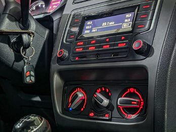 Volkswagen Suran Confort 2017