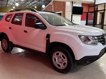 RENAULT DUSTER ZEN 1.3 cc FULL !!!