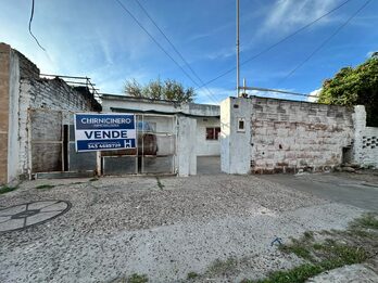 VENDO CASA A RECICLAR