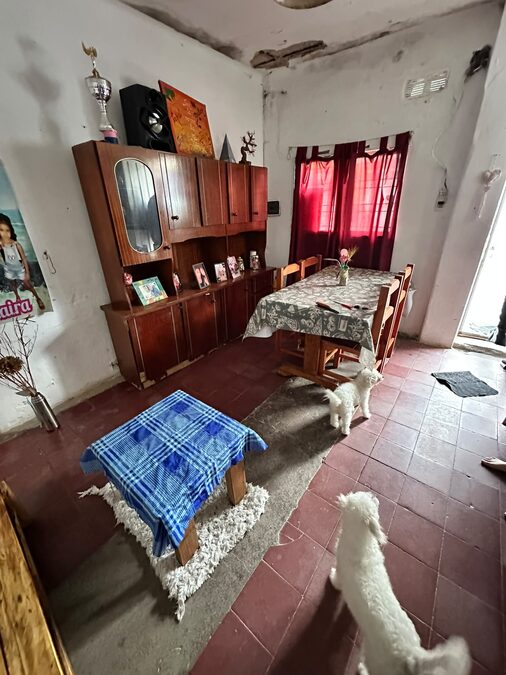 VENDO CASA A RECICLAR