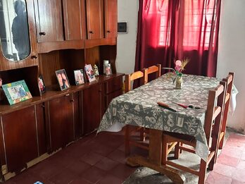 VENDO CASA A RECICLAR
