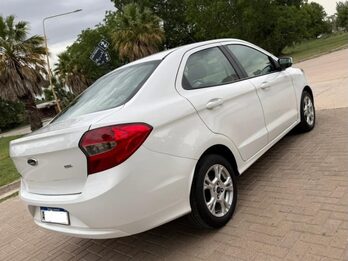 Ford Ka+ SEL 2017 61000 km