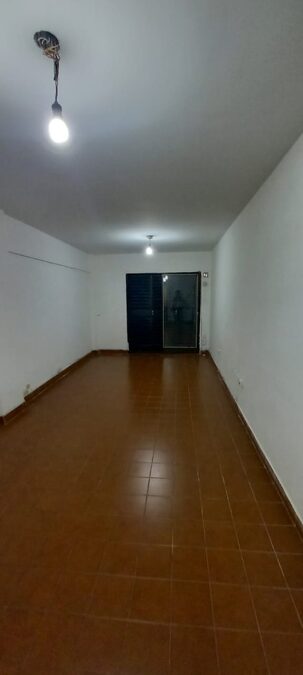 Alquila Amplio Monoambiente calle Santago del Estero 55