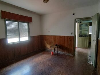 Alquila Amplia Casa calle Gdor Antelo
