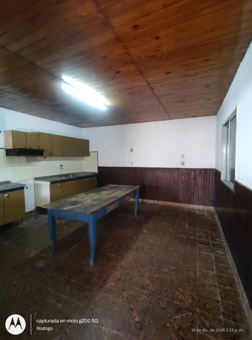 Alquila Amplia Casa calle Gdor Antelo