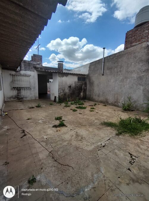 Alquila Amplia Casa calle Gdor Antelo