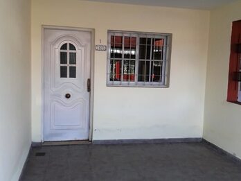 Alquila Hermoso Duplex calle Basavilbaso pasando Leonidas Echagüe