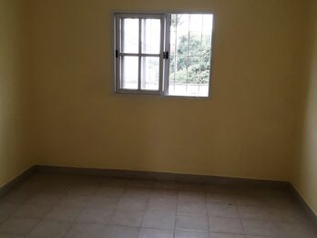 Alquila Hermoso Duplex calle Basavilbaso pasando Leonidas Echagüe