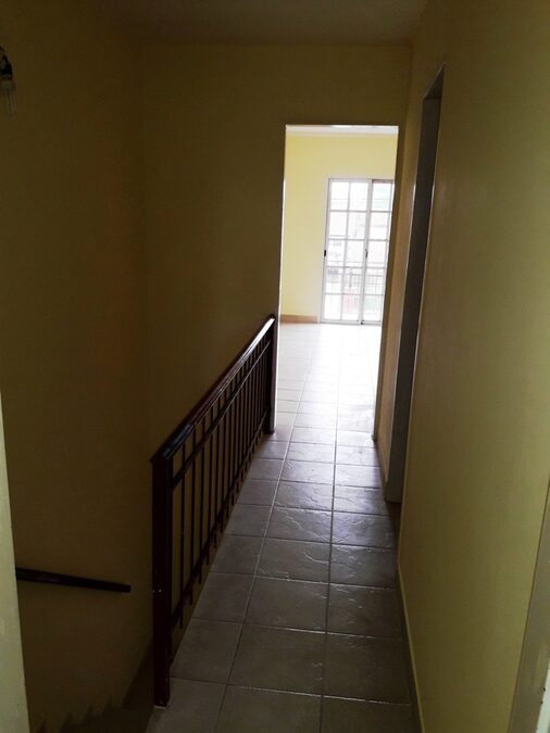 Alquila Hermoso Duplex calle Basavilbaso pasando Leonidas Echagüe