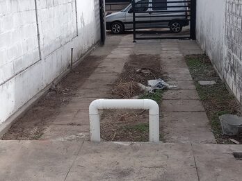 Alquila Casa interna calle Gdor. Antelo