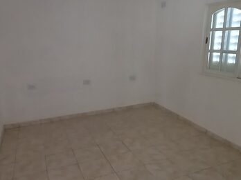 Alquila Casa interna calle Gdor. Antelo