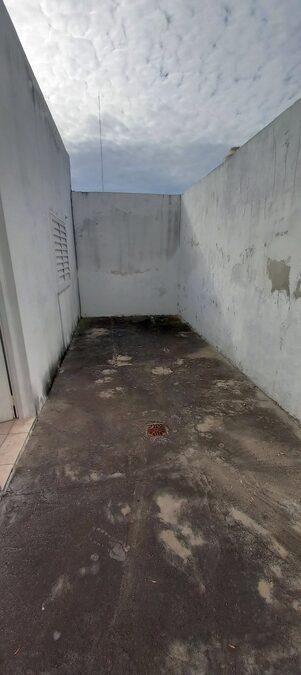 Alquila Casa interna calle Gdor. Antelo