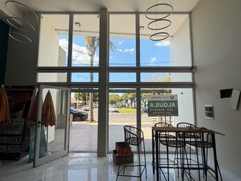OPORTUNIDAD - COSTANERA DE LA CIUDAD