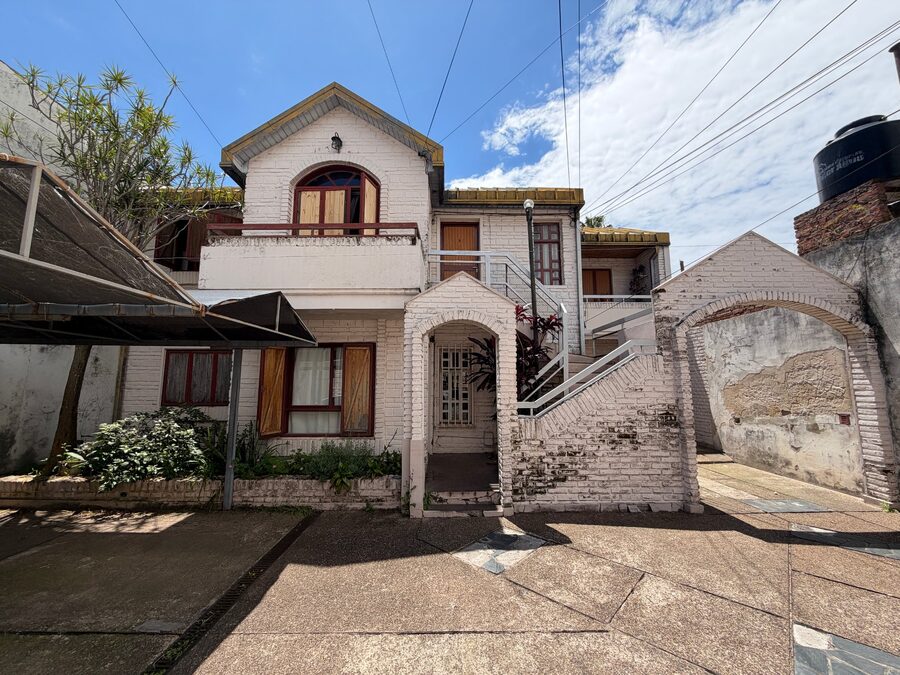 DEPARTAMENTO 2 DORMITORIOS CON COCHERA - Apto credito